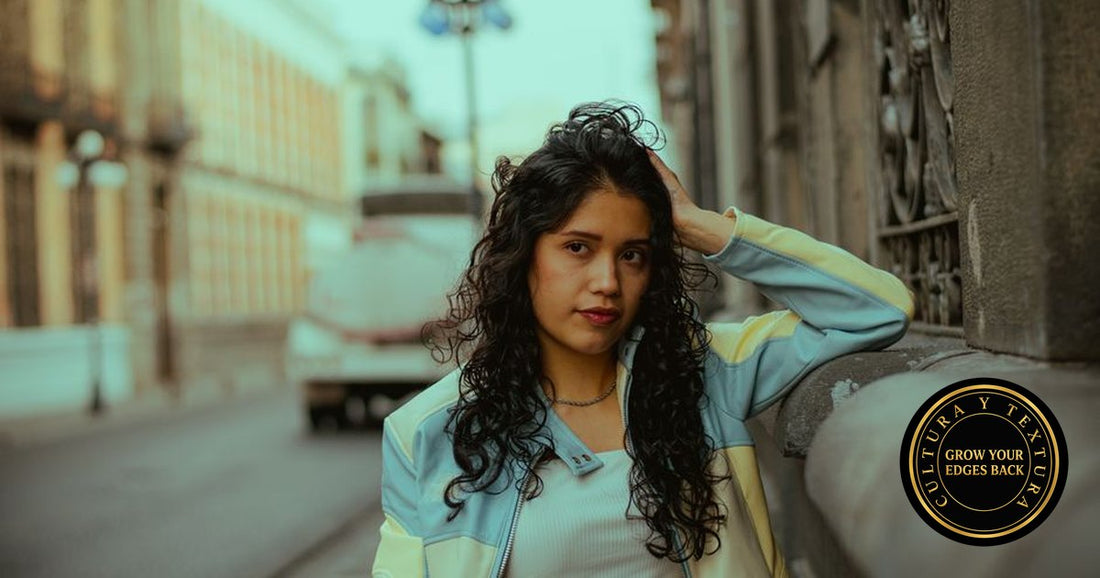 Latina woman with curly hair — Grow Your Edges Back Cultura y Textura